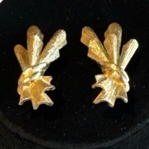 Vintage MONET Clip-On Earrings Ribbon & Knot Design Textured Gold Tone Metal
